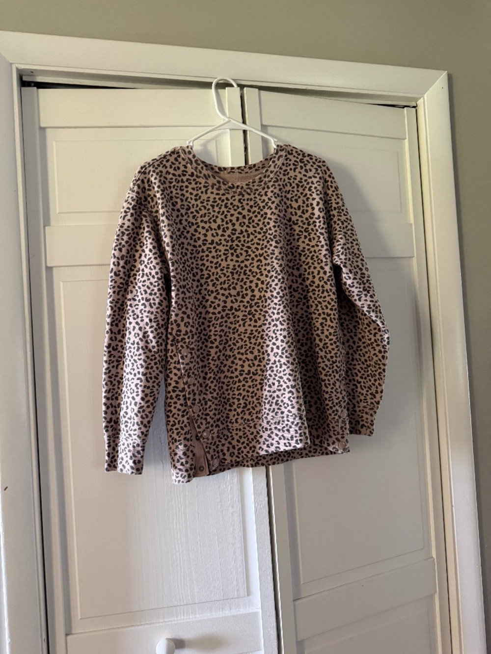 Abercrombie & Fitch leopard print sweatshirt.